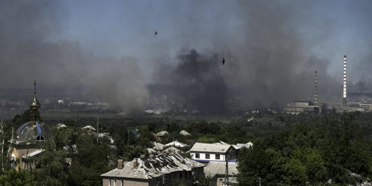 Severodonetsk, 007 Gb: “Si combatte strada per strada”