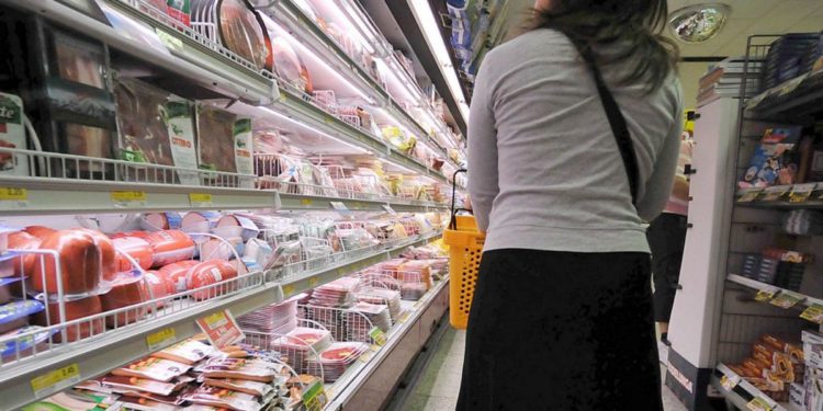 Prezzo di Olio, burro, pere: la top 10 dei rincari alimentari