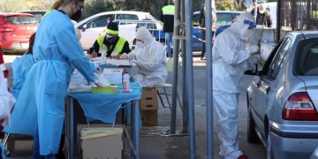 Covid oggi Lazio, 7.042 contagi e 3 morti. A Roma 4.164 casi