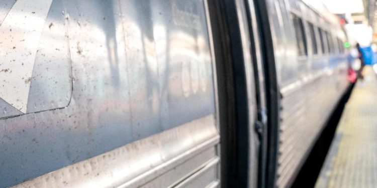 Usa, treno deraglia in Missouri: vittime e almeno 50 feriti