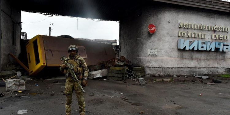 Ucraina, governatore Lugansk: “Ci prepariamo al peggio”