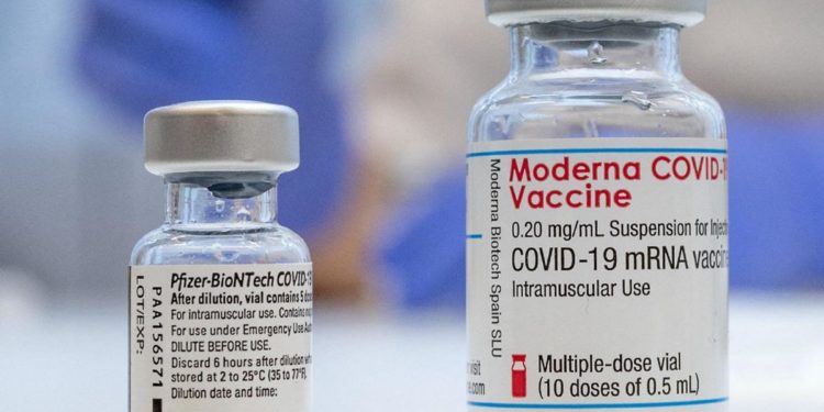 Vaccini mRna e ciclo mestruale, Ema chiede riesame casi