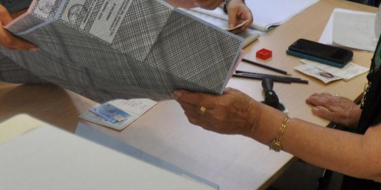 Elezioni comunali Parma 2022, Guerra avanti: proiezioni