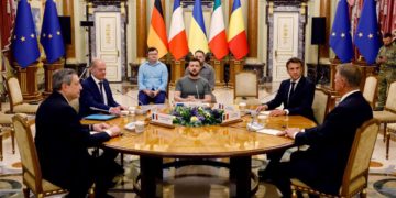 Draghi a Kiev: “Italia vuole Ucraina in Ue”