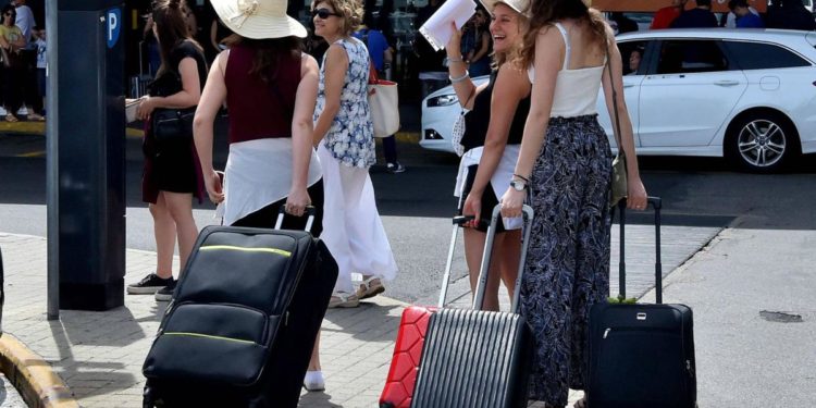 Estate 2022, per gli italiani vacanze più care degli ultimi 50 anni