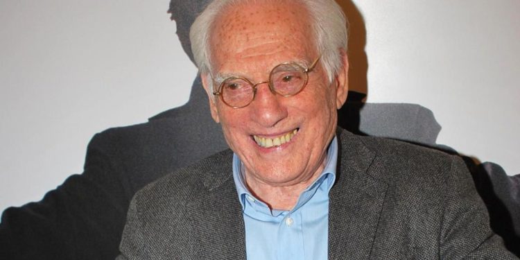 Morto a 93 anni Angelo Guglielmi, storico direttore di Rai3