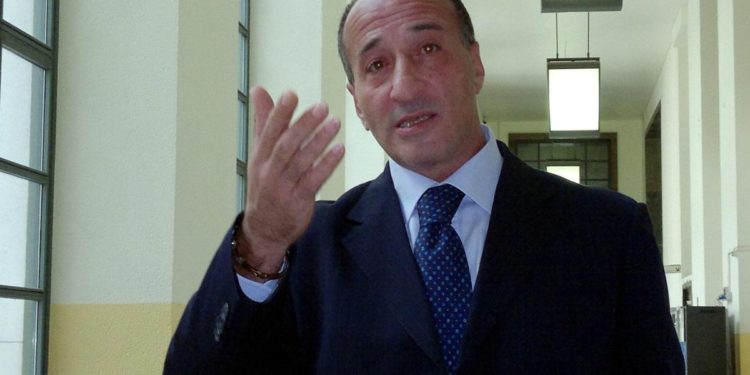 Ruby Ter, “ad Apicella 3mila euro al mese da Berlusconi dal 2002”