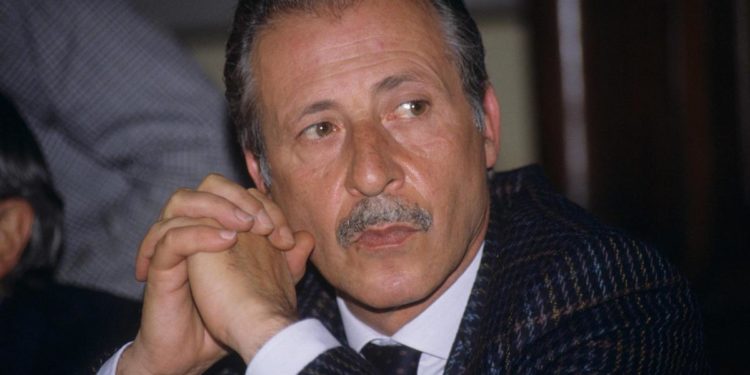 Paolo Borsellino, l’Italia ricorda il giudice ucciso 30 anni fa nella strage di via D’Amelio