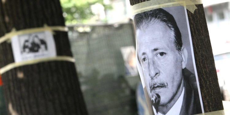 Depistaggio Borsellino: accuse prescritte per 2 poliziotti, assolto il terzo
