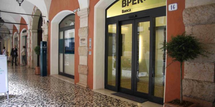 Fitch migliora outlook di Bper a ‘positivo’, confermati rating