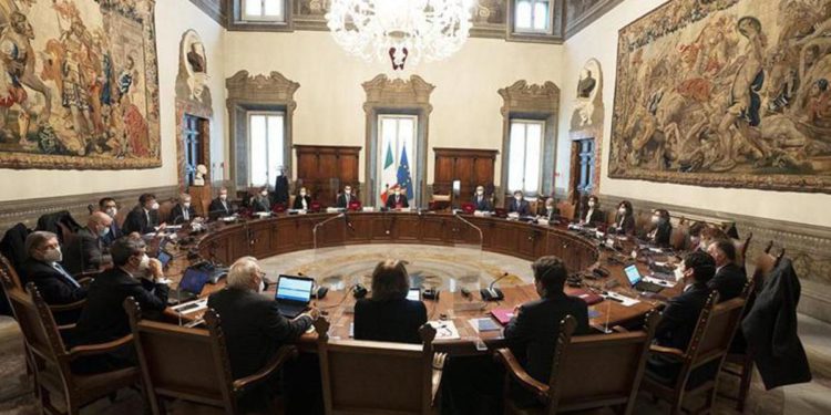 Dl aiuti, in Cdm stima del prossimo decreto sale a 14,3 miliardi