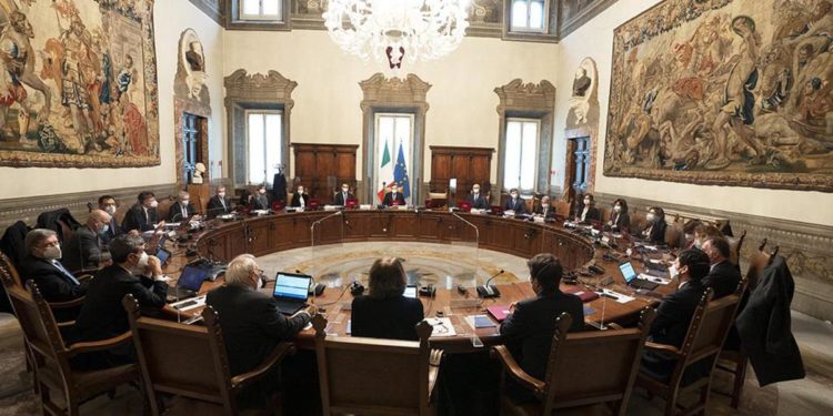 Dimissioni Draghi, tutto quello che si ferma: dal gas al Pnrr