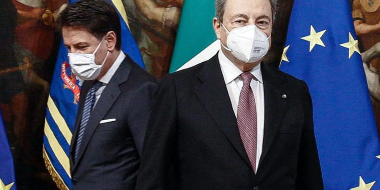 Governo-M5S, oggi incontro Draghi-Conte