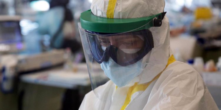 Covid Italia, ondata al picco. Oltre 170mila morti da inizio pandemia