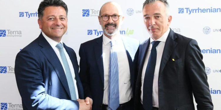 Tyrrhenian Lab, master per 15 neolaureati: saranno assunti da Terna a Cagliari