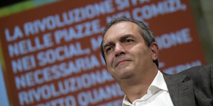 Elezioni politiche 2022, de Magistris in campo: “Unirò sinistra e 5S”