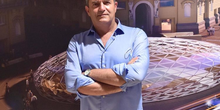 Elezioni 2022, de Magistris a Conte: “Con sinistra e civici si arriva al 20%”