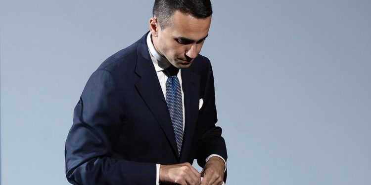 Governo, Di Maio: “Per alcuni responsabilità è disvalore”