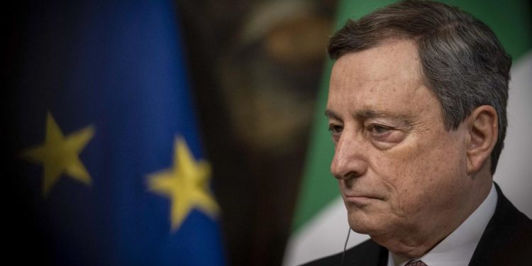 Dimissioni Draghi, premier mercoledì in Parlamento