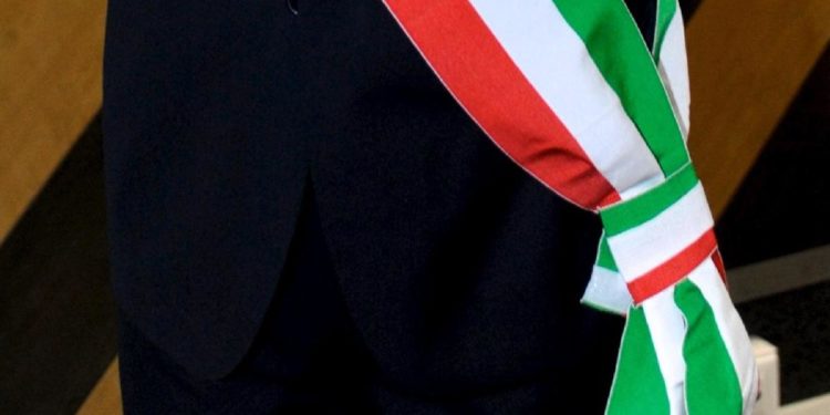 Malore durante cerimonia, muore sindaco di Soragna