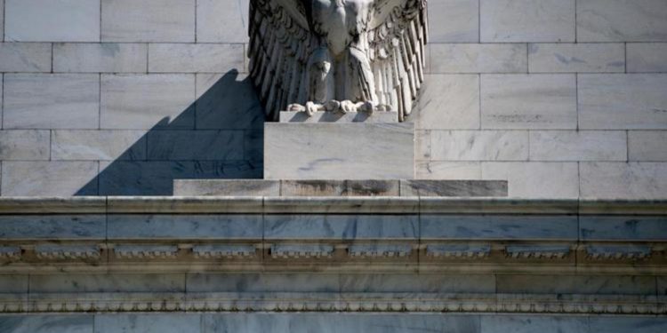 Fed rialza tassi di 75 punti su timori per inflazione