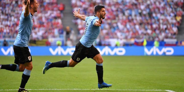 Caso Suarez: proscioglimento per legale Juve, in 3 rinviati a giudizio