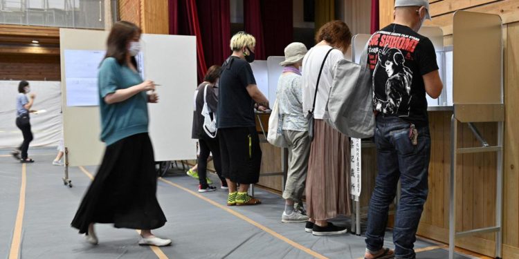 Giappone al voto dopo l’omicidio di Abe: gli exit poll