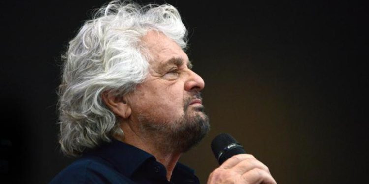 Crisi governo, Grillo sta con Conte: in linea “totale” con ex premier