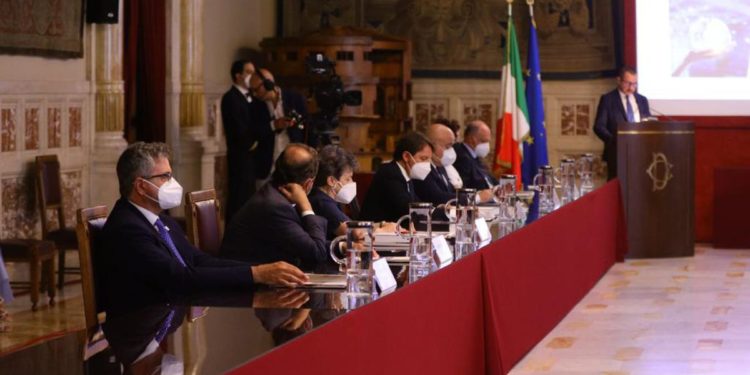 Inps: ‘Segnali preoccupanti, crescono redditi inferiori a soglia accesso Rdc’