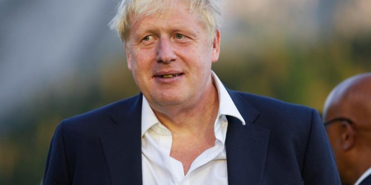 Gb, governo Johnson perde pezzi: si dimettono ministri Finanze e Salute