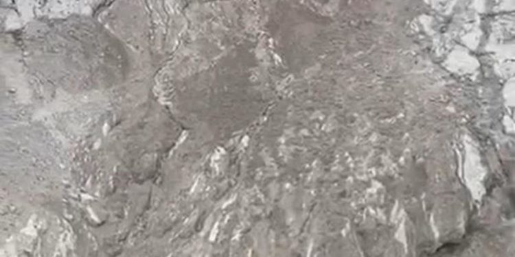 Valanga sulla Marmolada, immagini dall’elicottero – Video