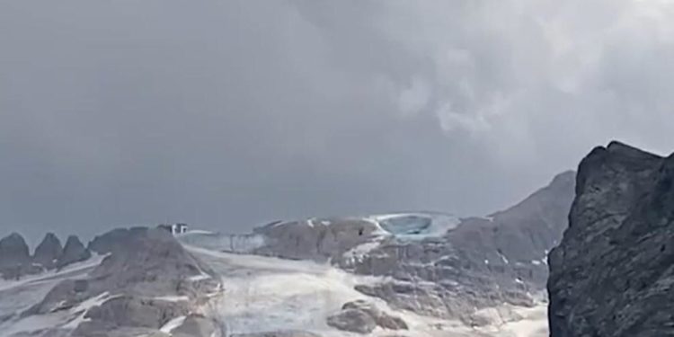 Valanga sulla Marmolada, cosa è successo: l’esperto