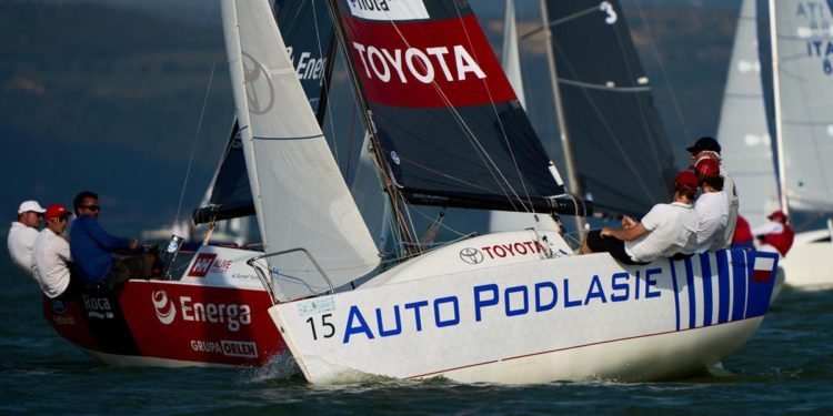 Vela, in corso fino al 29 luglio il Mondiale Micro Class a Castiglione del Lago