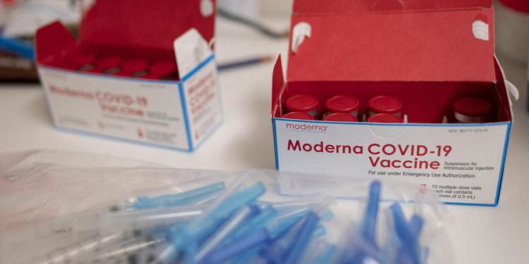 Omicron 4 e 5, Moderna: “Da booster bivalente risposta più alta”