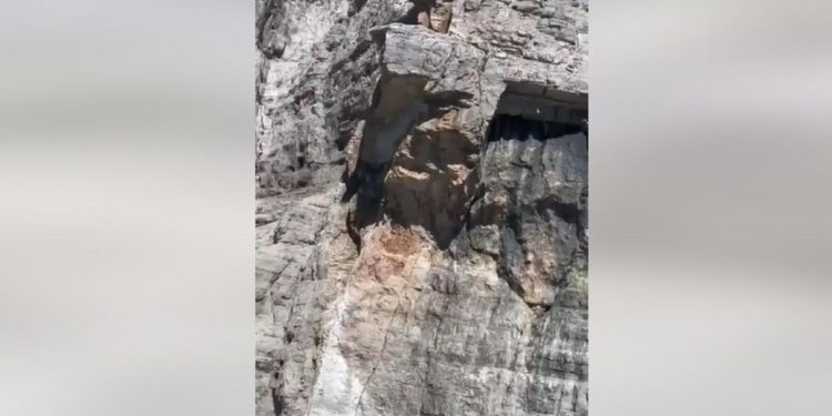 Dolomiti, crolla un pilastro dalla Moiazza: nessun ferito
