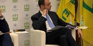 Patuanelli: ‘Filiera tabacchicola ha visione, innovazione ed etica, è modello da replicare’