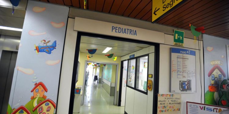 Epatite bimbi, oltre mille casi nel mondo: 22 i morti