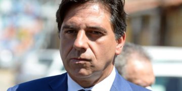 Catania, sindaco Pogliese si dimette