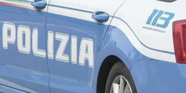 Milano, scippo in centro: rubato orologio da 700mila euro