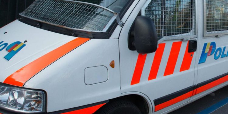 Svizzera, madre si getta nel precipizio con i due figlioletti