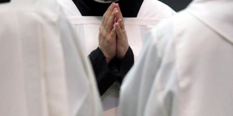 Siccità, chiese in preghiera per invocare “pioggia ristoratrice”