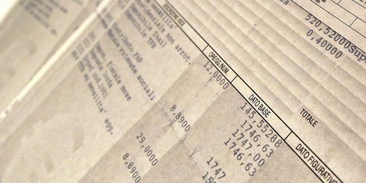 Quattordicesima 2022, a chi spetta: pensionati, dipendenti, le news