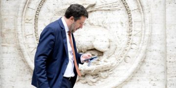 Dimissioni Draghi, Salvini sente i suoi: totale adesione a parole premier