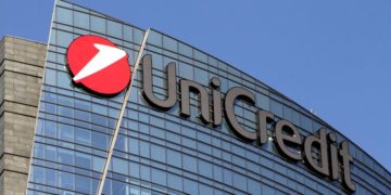 Trimestre Unicredit oltre le attese, al rialzo obiettivi 2022