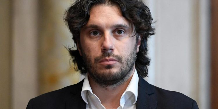 M5S, Silvestri nuovo capogruppo alla Camera