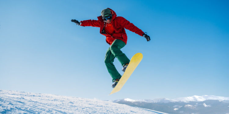 Perché scegliere lo snowboard? L’alternativa allo sci che diverte grandi e piccini