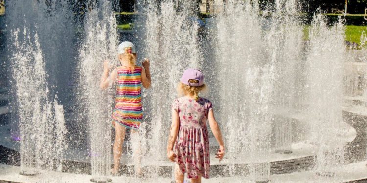 Caldo in Italia, ecco le città da bollino rosso