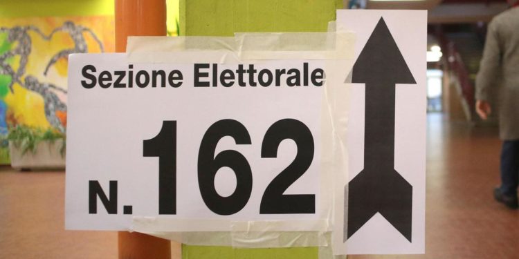 Elezioni 2022, da Bassetti a Galli ecco per chi tifano le virostar
