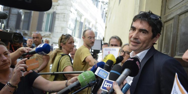 Elezioni 2022, Sinistra Italiana: “Ok intesa con Pd, estenderla a M5S”