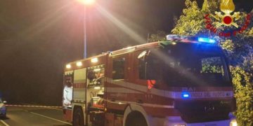 Auto finisce in canale di scolo, morti 4 ragazzi